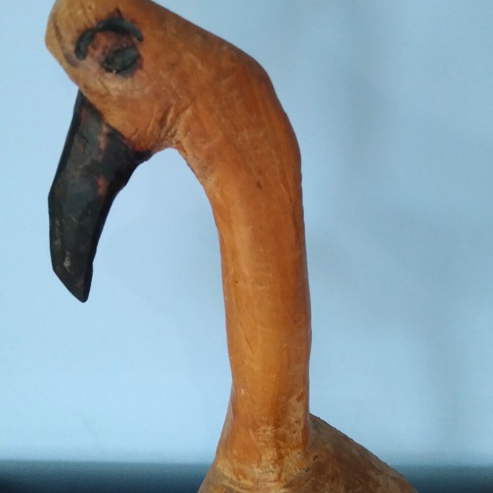 Pier 1 Natural hand carved wood heron sculpture-coastal,tiki,rustic, 14" tall - Picture 8 of 9